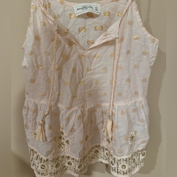 Abercrombie & Fitch cream Sequin Embroidered Peplum Tank:XS - Picture 4 of 4